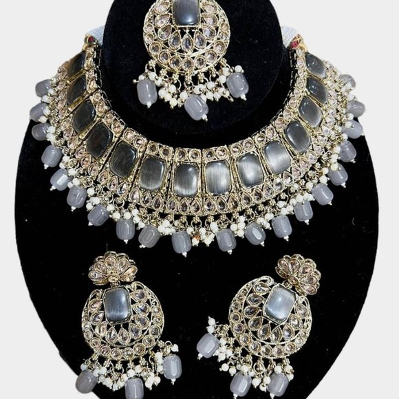 Gold Plated Crystal Stone & Beads Choker Necklace Set - Picture 2 of 7